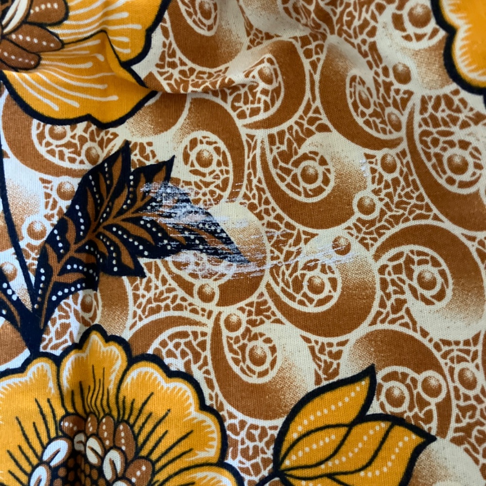 Yellow and Brown vintage 70s Short Set - Picture 11 of 14
